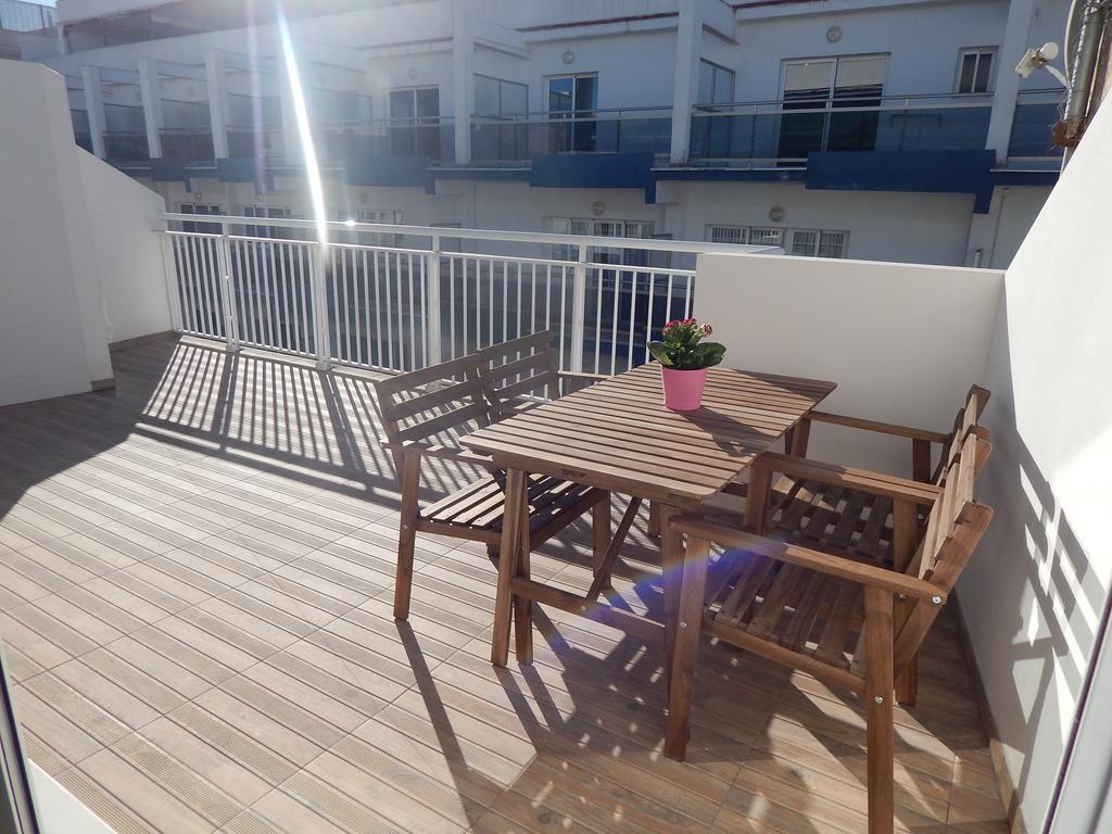 Apartamentos La Rosita Benidorm Extérieur photo