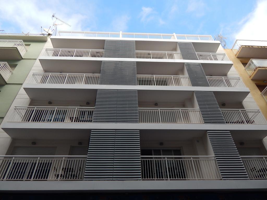 Apartamentos La Rosita Benidorm Extérieur photo