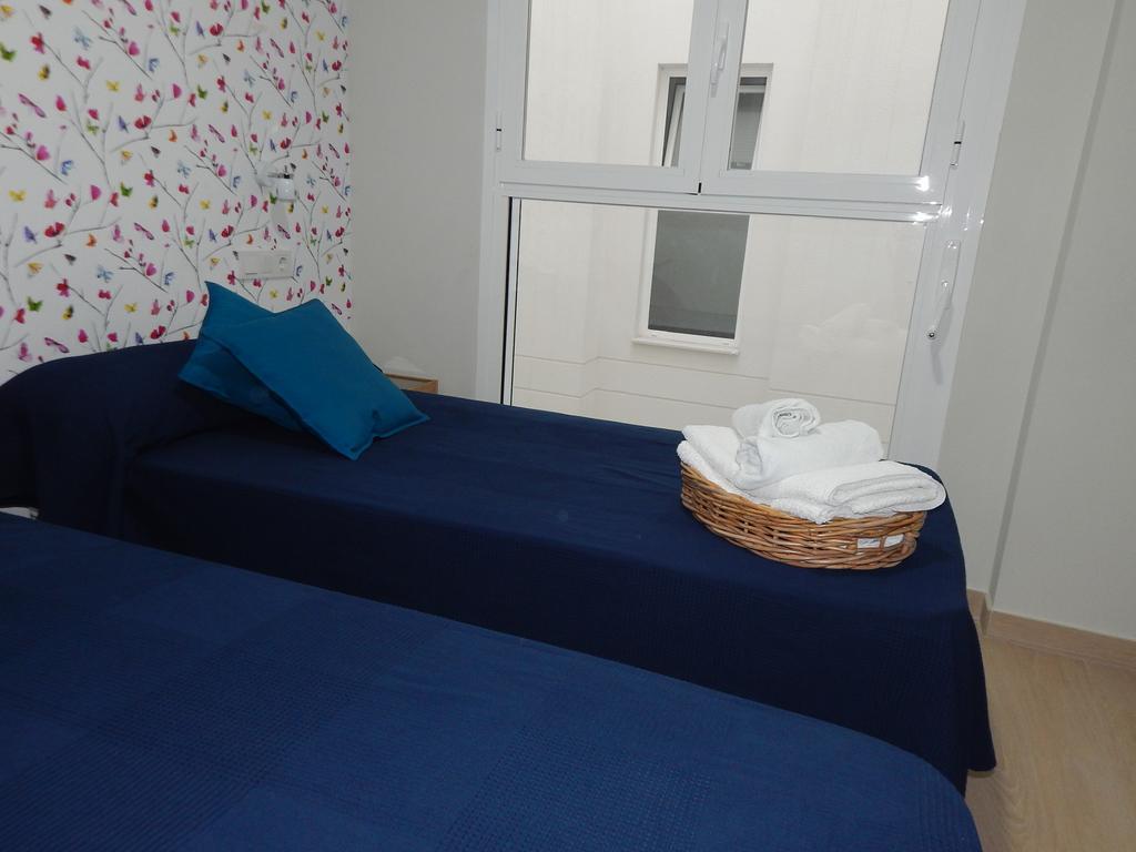 Apartamentos La Rosita Benidorm Extérieur photo