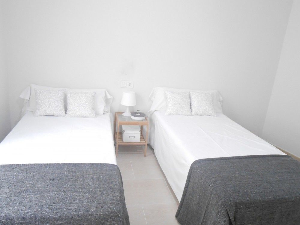 Apartamentos La Rosita Benidorm Extérieur photo
