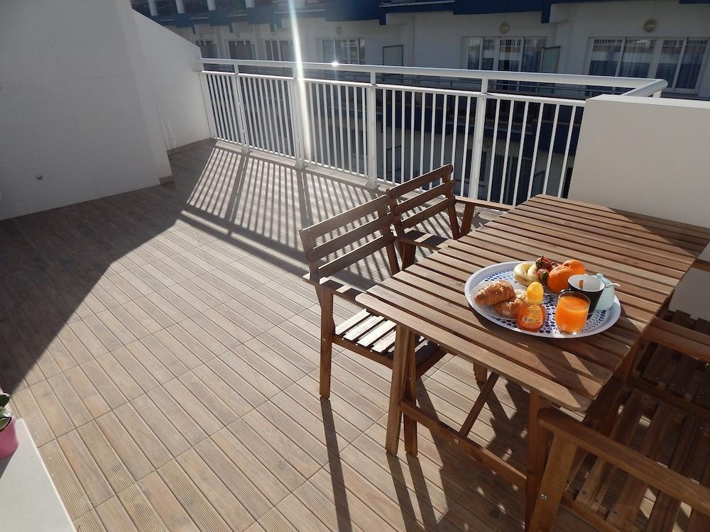 Apartamentos La Rosita Benidorm Extérieur photo